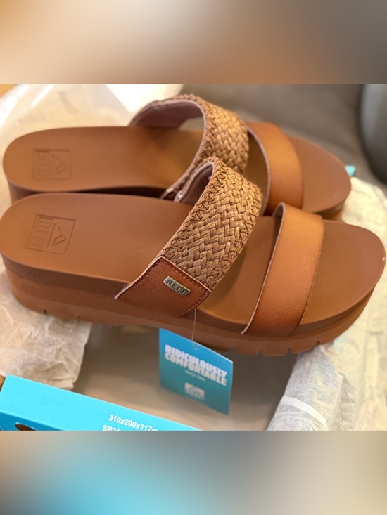 Reef Shoes - Reef Cushion Vista Higher - size 10 - Espresso